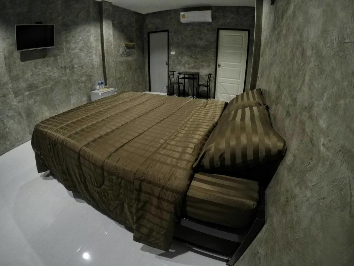 4Hearts Loft House Hotel Surat Thani Exterior photo
